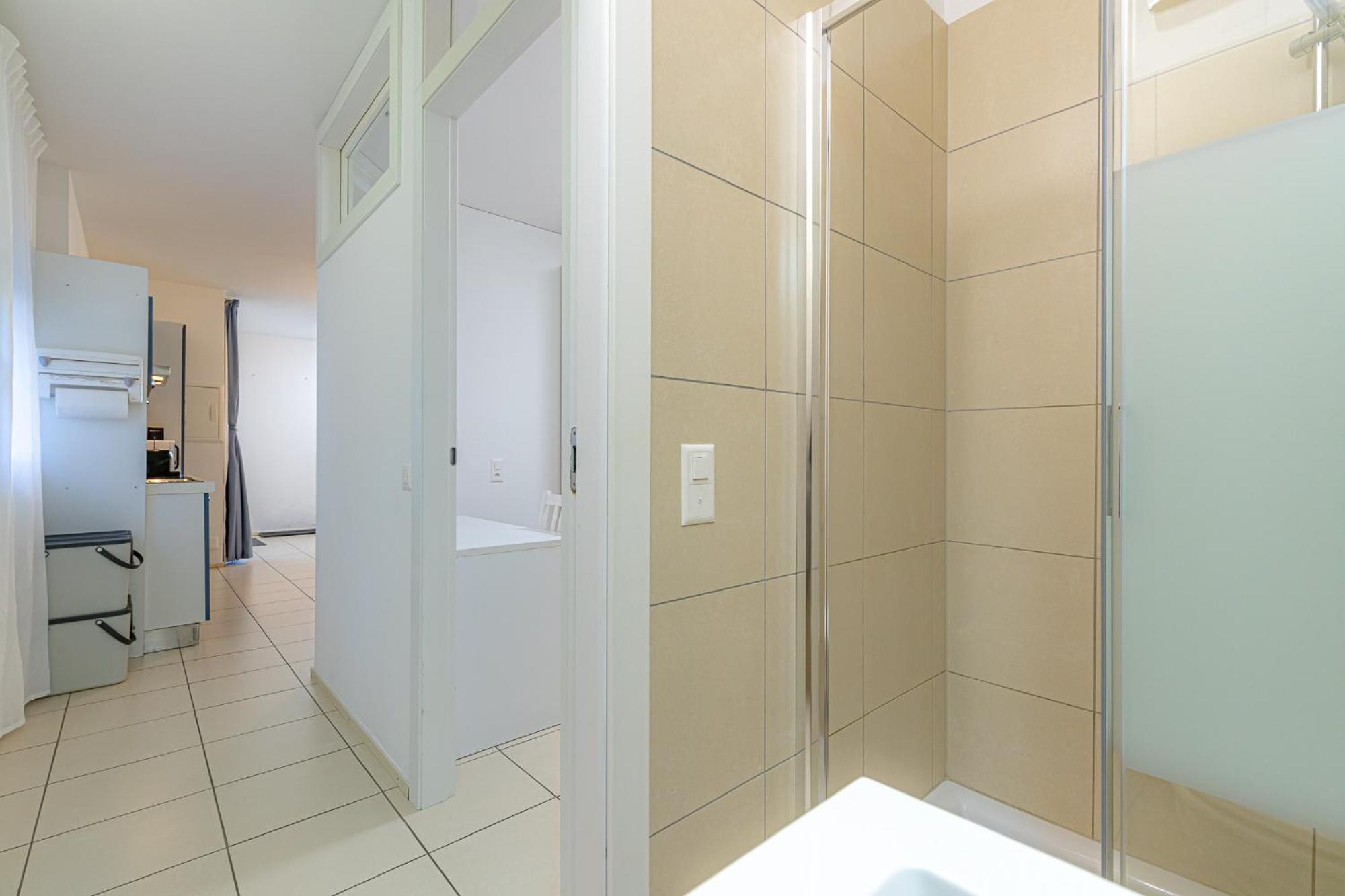 Lugano Station Apartment With Free Parking Exterior foto